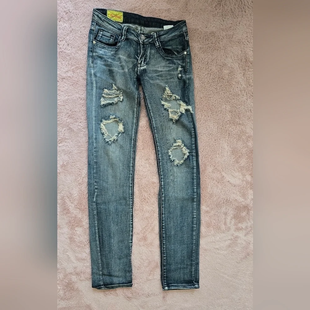 Machine Skinny Jeans with Embroidered Pocket Size 3 - Picture 3 of 6